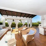 En Cap En Font Villa *